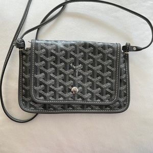 Goyard bag